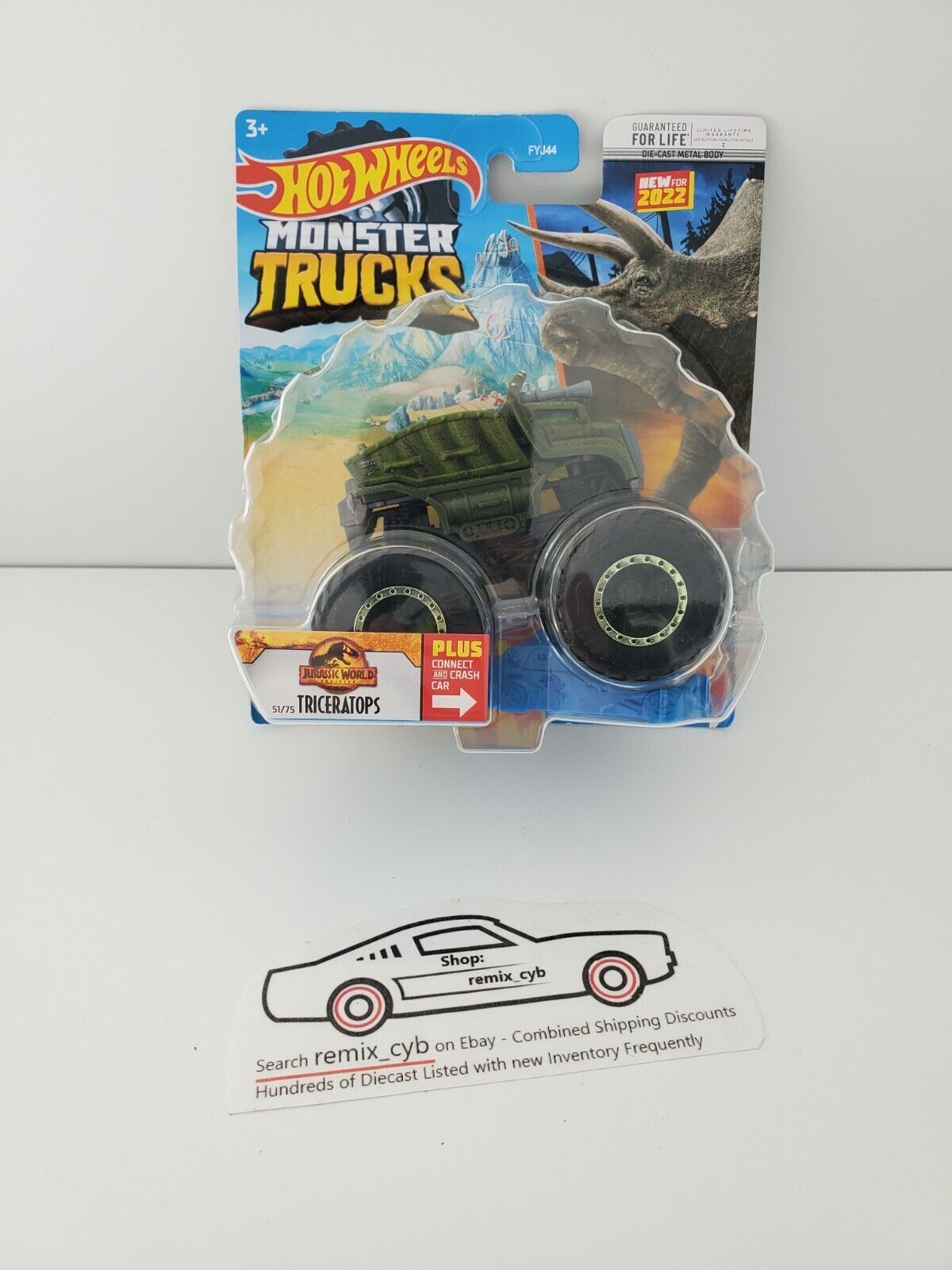 2022 Hot Wheels 4x4 Monster Trucks Triceratops 1/64 + Car