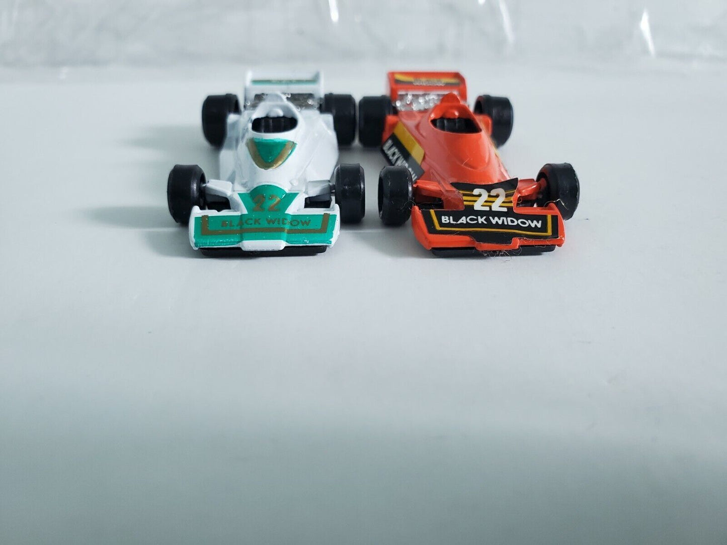 Road Champs Formula 1 Grand Prix #22 "Black Widow" - Lot of 2 - Hong Kong