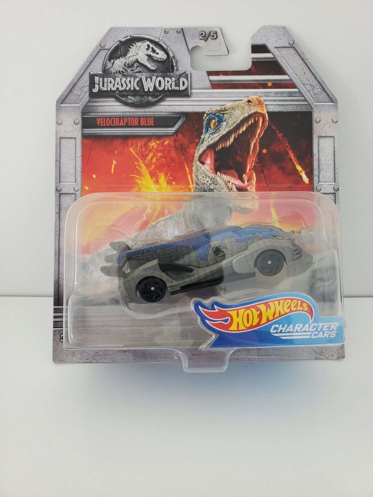 2017 Hot Wheels Character Cars Jurassic World VELOCIRAPTOR BLUE