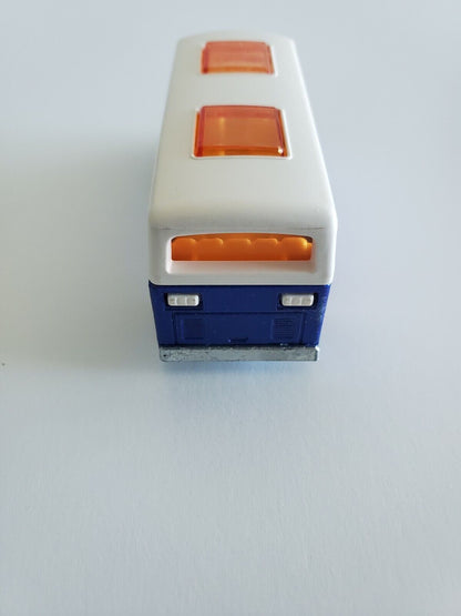 1977 Matchbox Lesney Airport Coach American Airlines #65 - Nice!