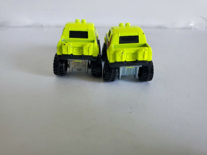 1984 Hot Wheels Gulch Stepper #15 Neon Green - Malaysia - Lot of 2